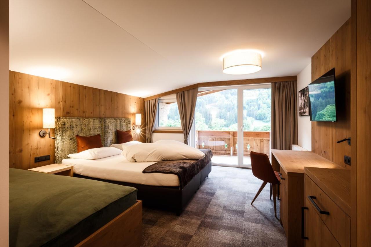 Das Naturhotel Die Eng Hinterriss Ngoại thất bức ảnh
